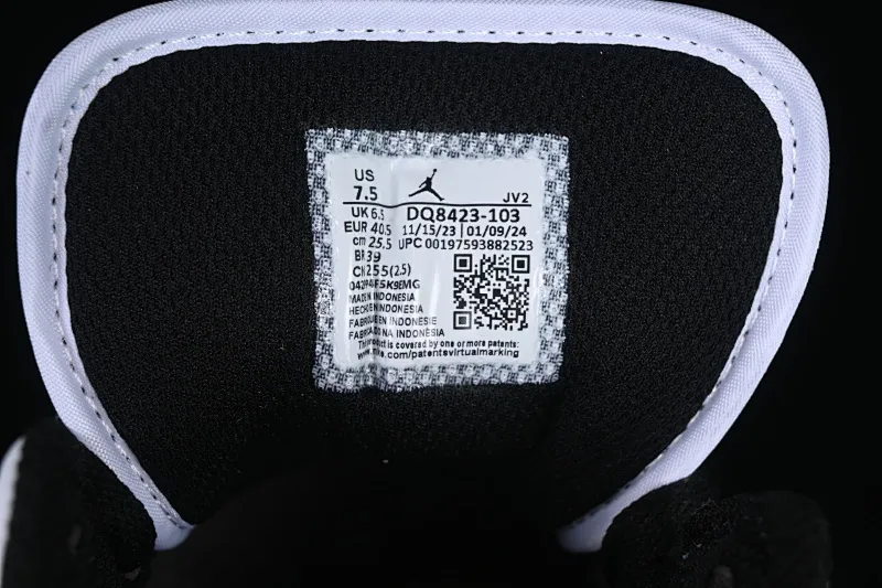 All categories Air Jordan Jordan series basketball shoes Air Jordan 1 Mid Air Jordan 1 Mid AJ1 Joe 1 black and white silver mid-top cultural and casual sneakers DQ8423-103